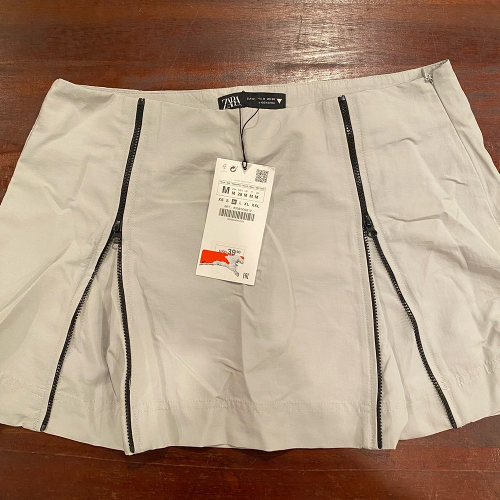Nylon Zipper Mini Skirt